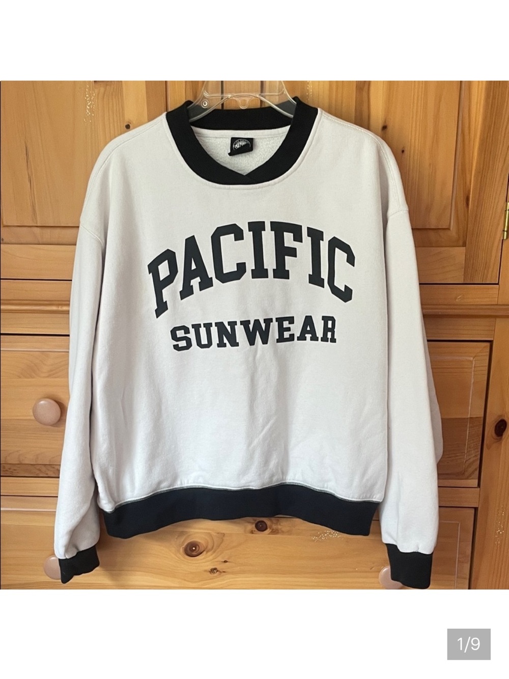 Pacsun Pacific Sunwear Men's Sweatshirt in White with Black Trim